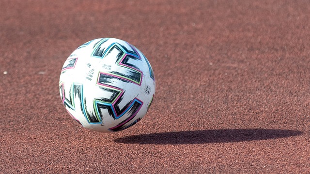 全尤文：DV9希望下赛季去英超踢球，巴黎、巴萨也在关注他.